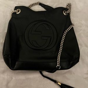 Gucci Soho Shoulder Bag In Black
